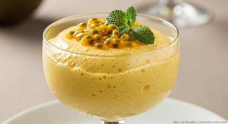 A Mousse de Maracujá Perfeita: Cremosa, Fácil e Irresistível!