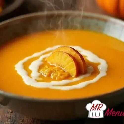 Sopa de abóbora low carb com gengibre