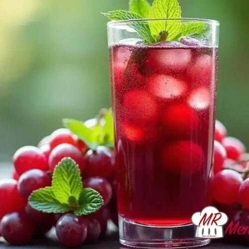 Suco de uva com hortelã