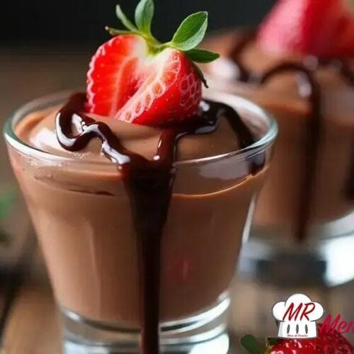 Mousse de morango com chocolate