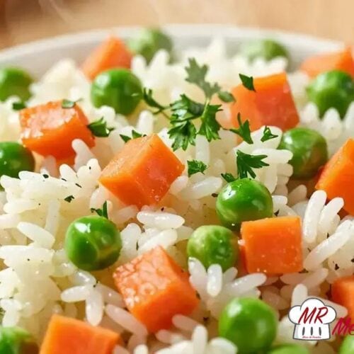 Arroz com ervilhas e cenoura