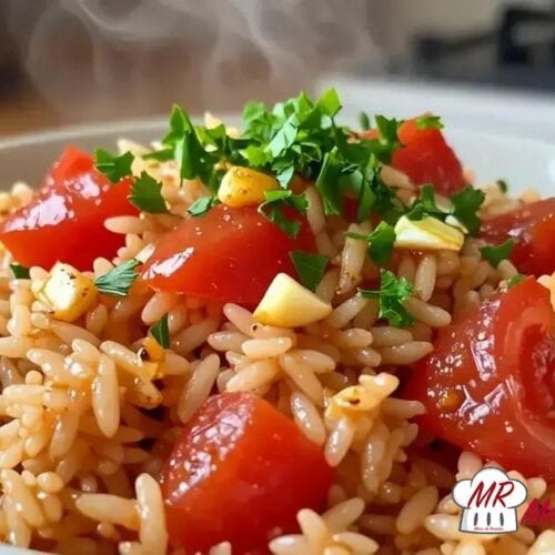 Arroz com tomate e alho