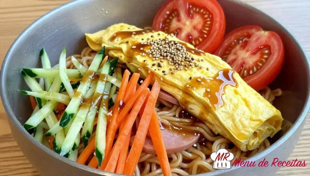 Hiyashi chuka
