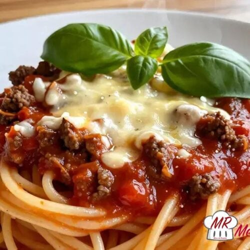 Macarrão com molho de carne
