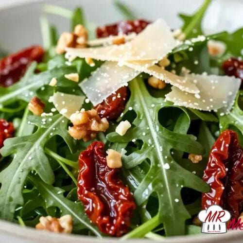 Salada de rúcula com tomate seco