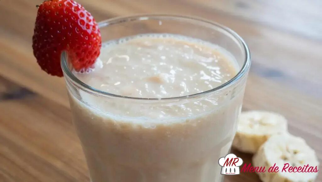 Smoothie de morango com banana