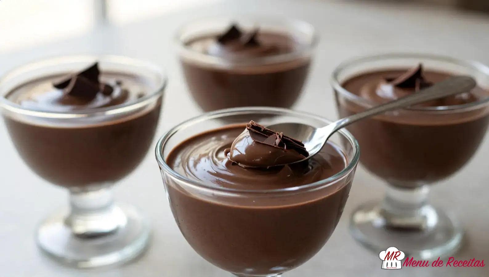 Mousse de chocolate aerado